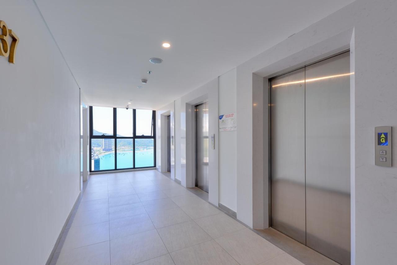 S Lux Apartment Scenia Bay Нячанг Экстерьер фото