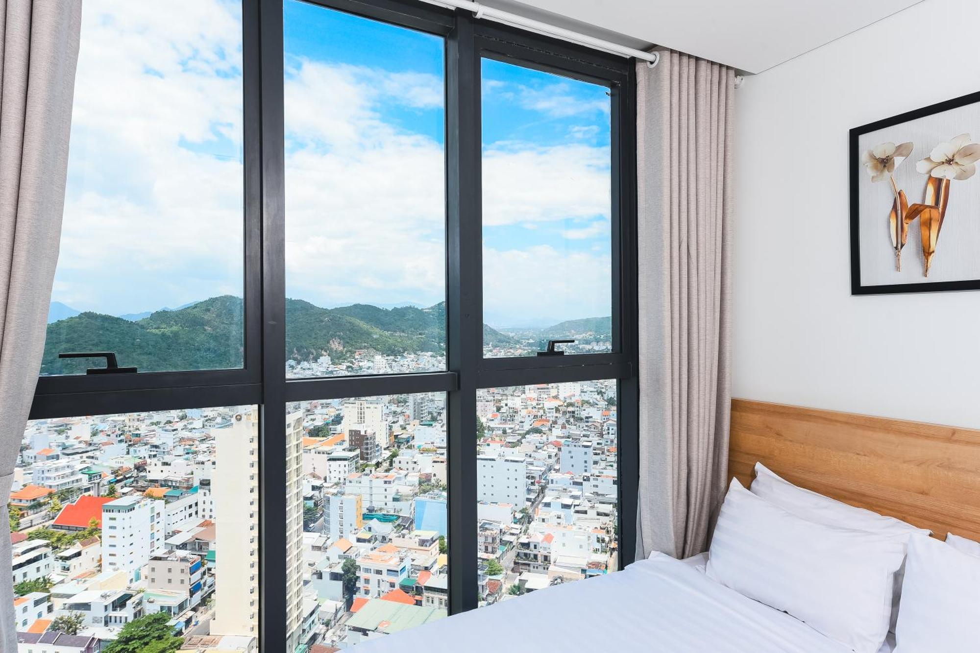 S Lux Apartment Scenia Bay Нячанг Экстерьер фото